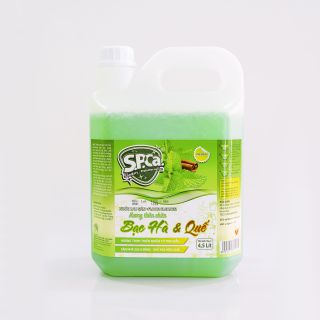 Nước lau sàn S.P.Ca - Bạc Hà & Quế 4.5 lít